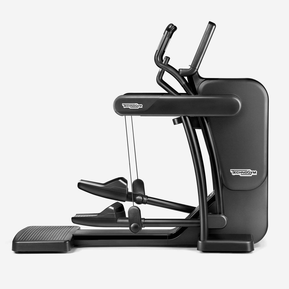 Aparat eliptic Technogym Artis Vario (max 160 kg) — 1